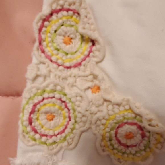 Lauren Conrad cute white shorts - Picture 4 of 5